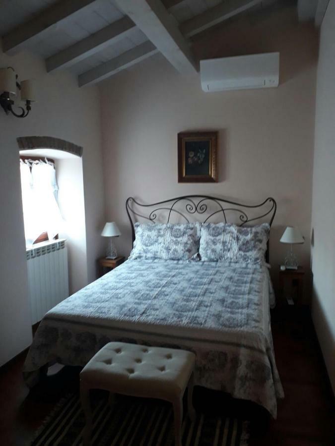 B&B La Corte Suites Salice Terme Exterior foto