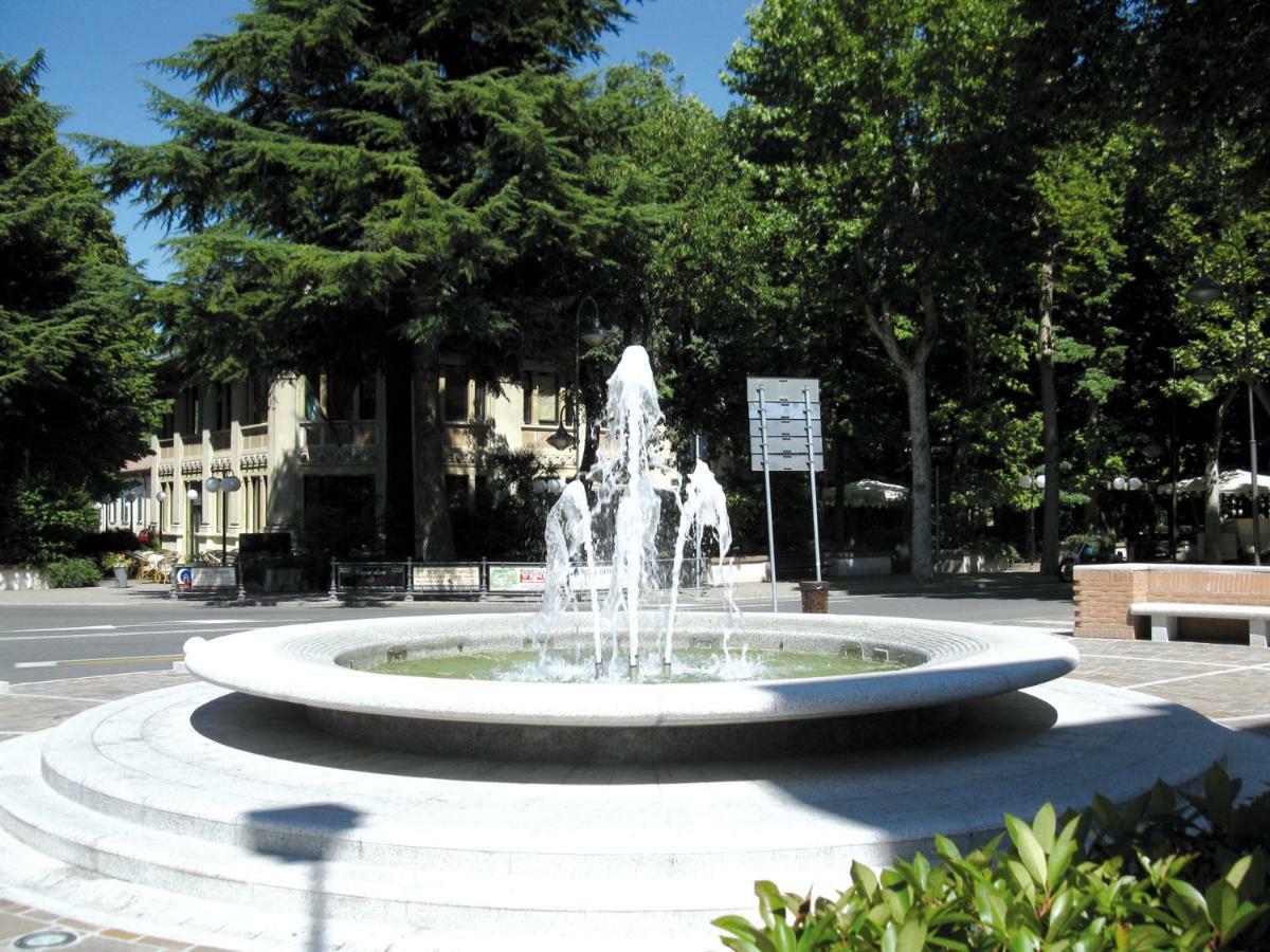 B&B La Corte Suites Salice Terme Exterior foto