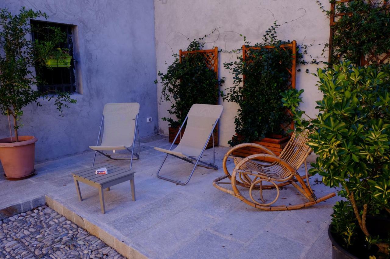 B&B La Corte Suites Salice Terme Exterior foto